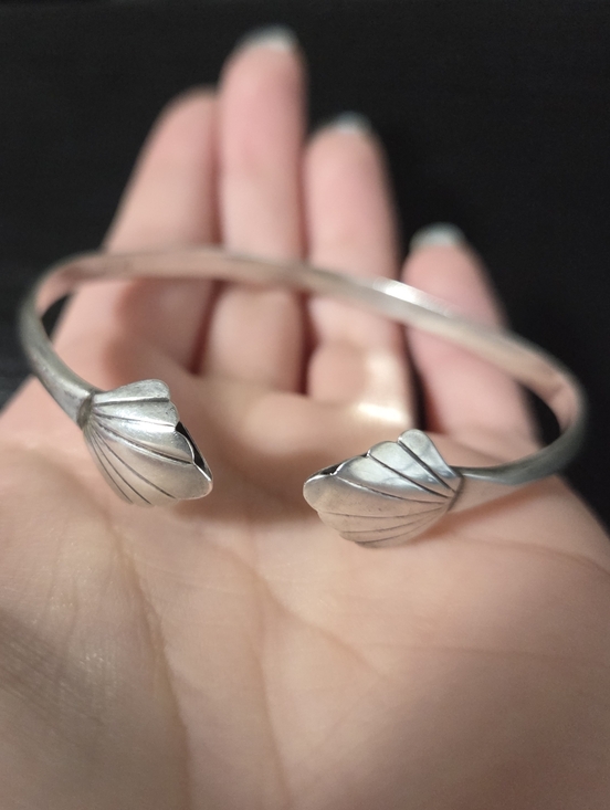 Vintage Jewelry - Vintage 925 Sterling Silver Open End Cuff Bracelet Decorative ends Adjustable